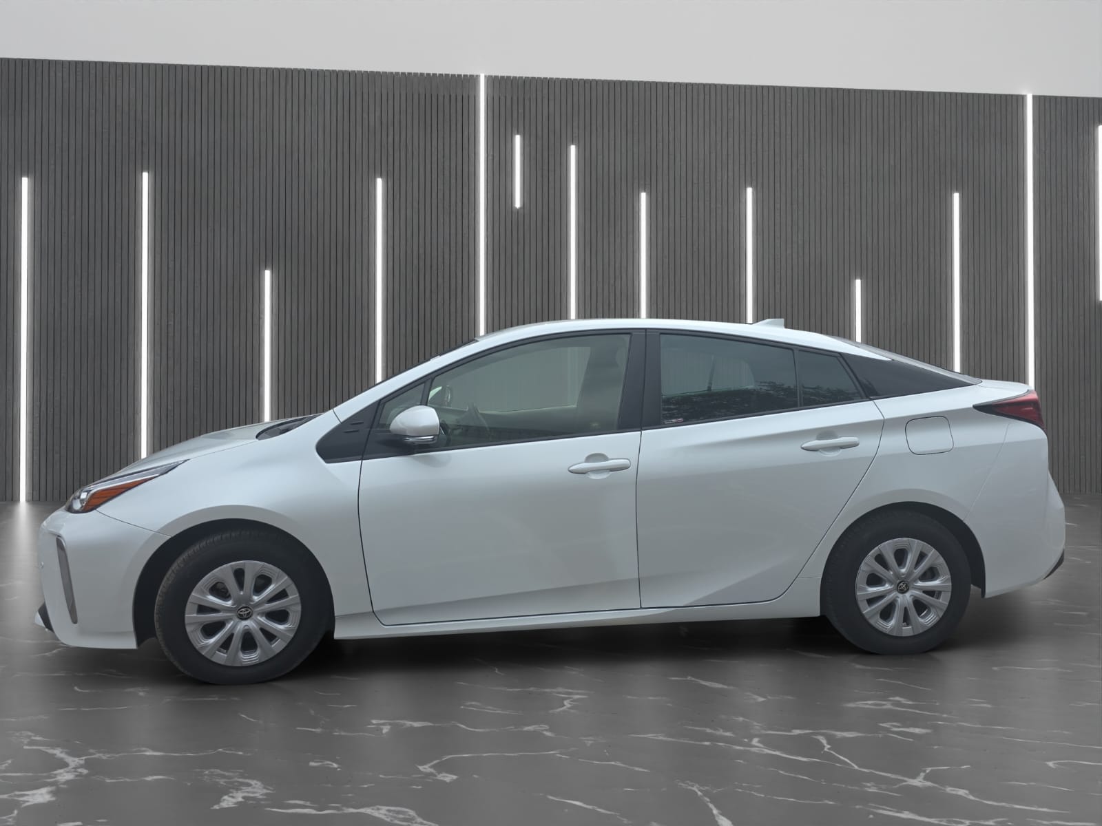 Toyota Prius - Image 7