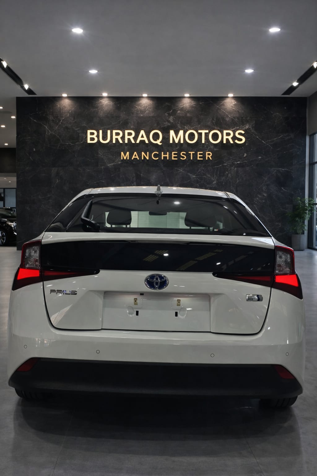 TOYOTA PRIUS - Image 5