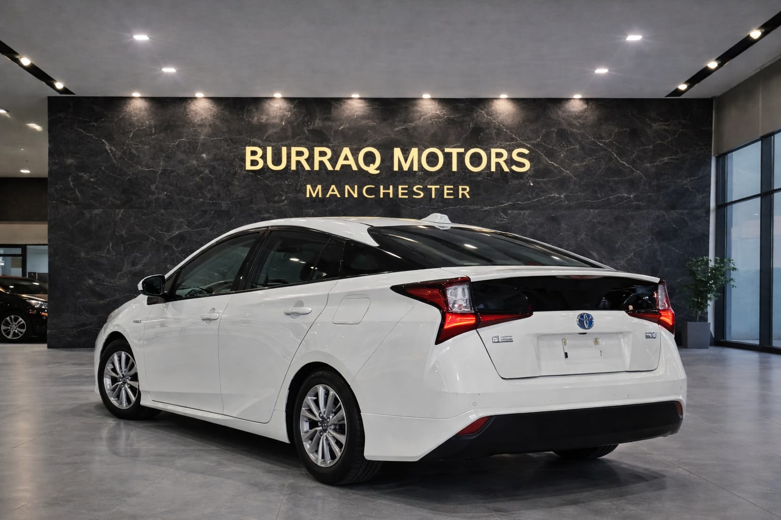 TOYOTA PRIUS - Image 4