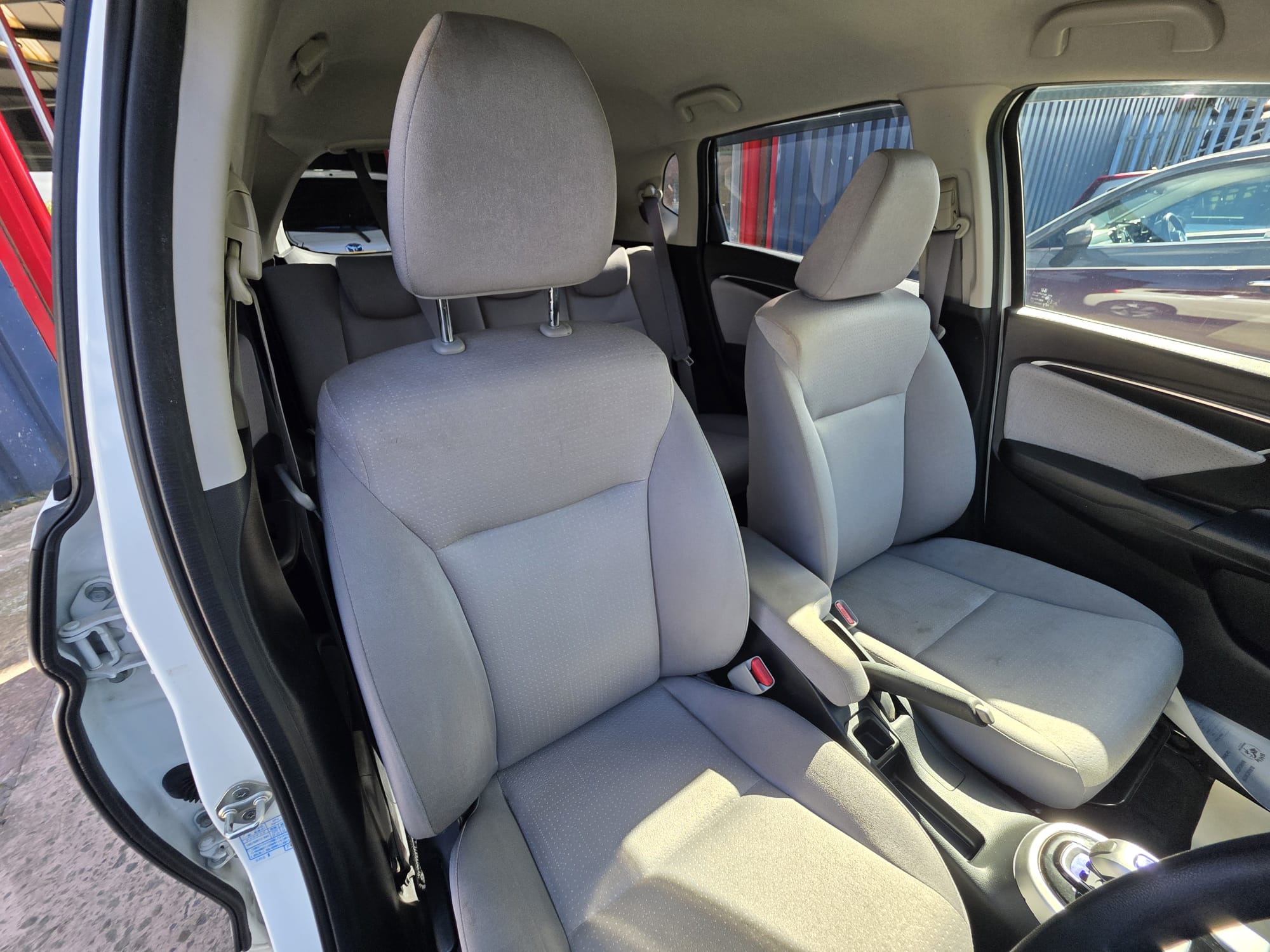 HONDA FIT - Image 6