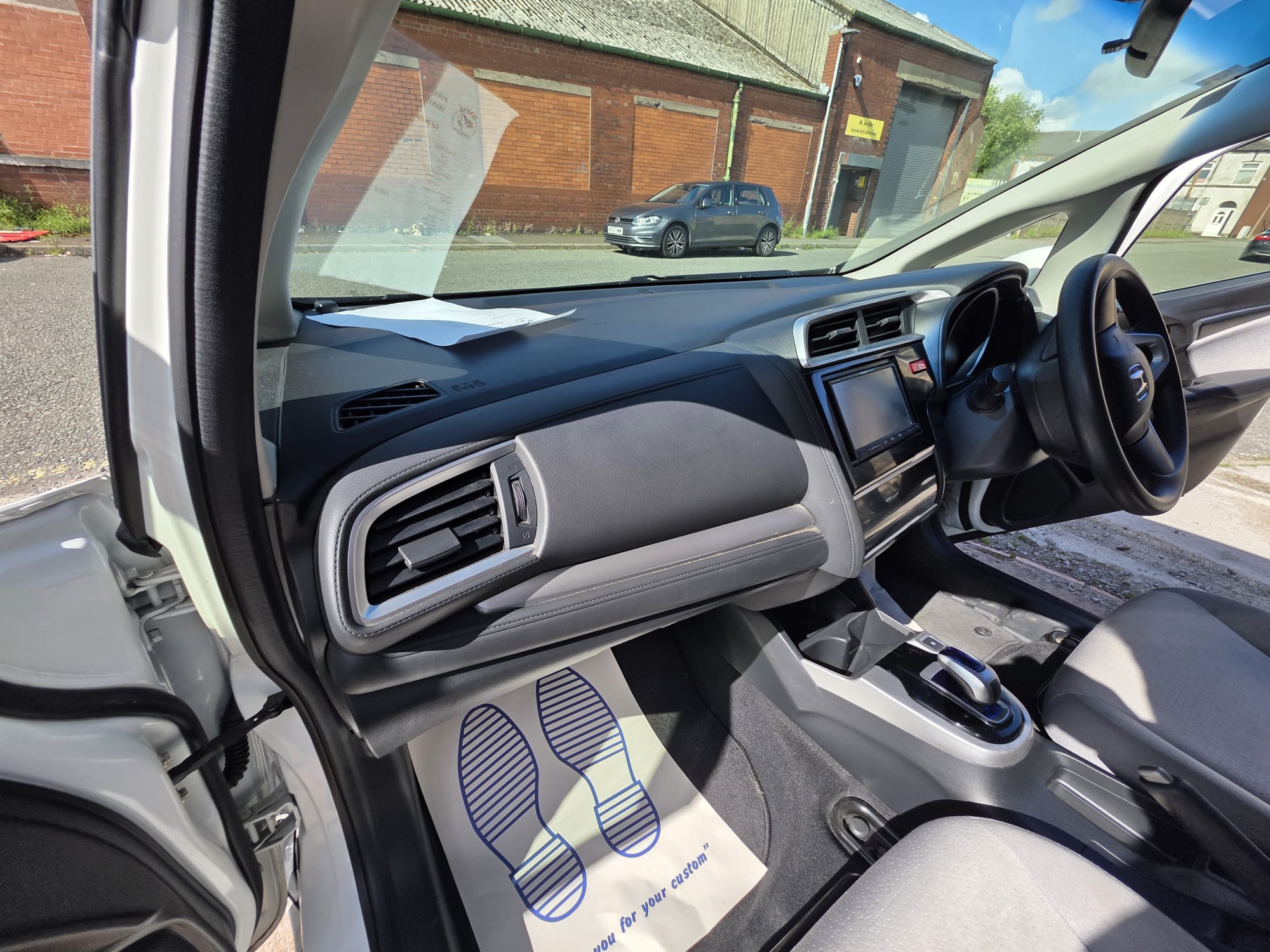 HONDA FIT - Image 9