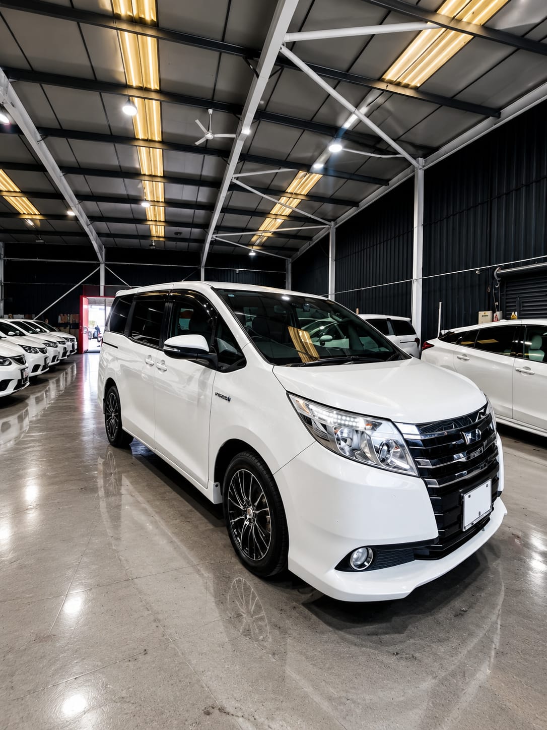 TOYOTA NOAH
