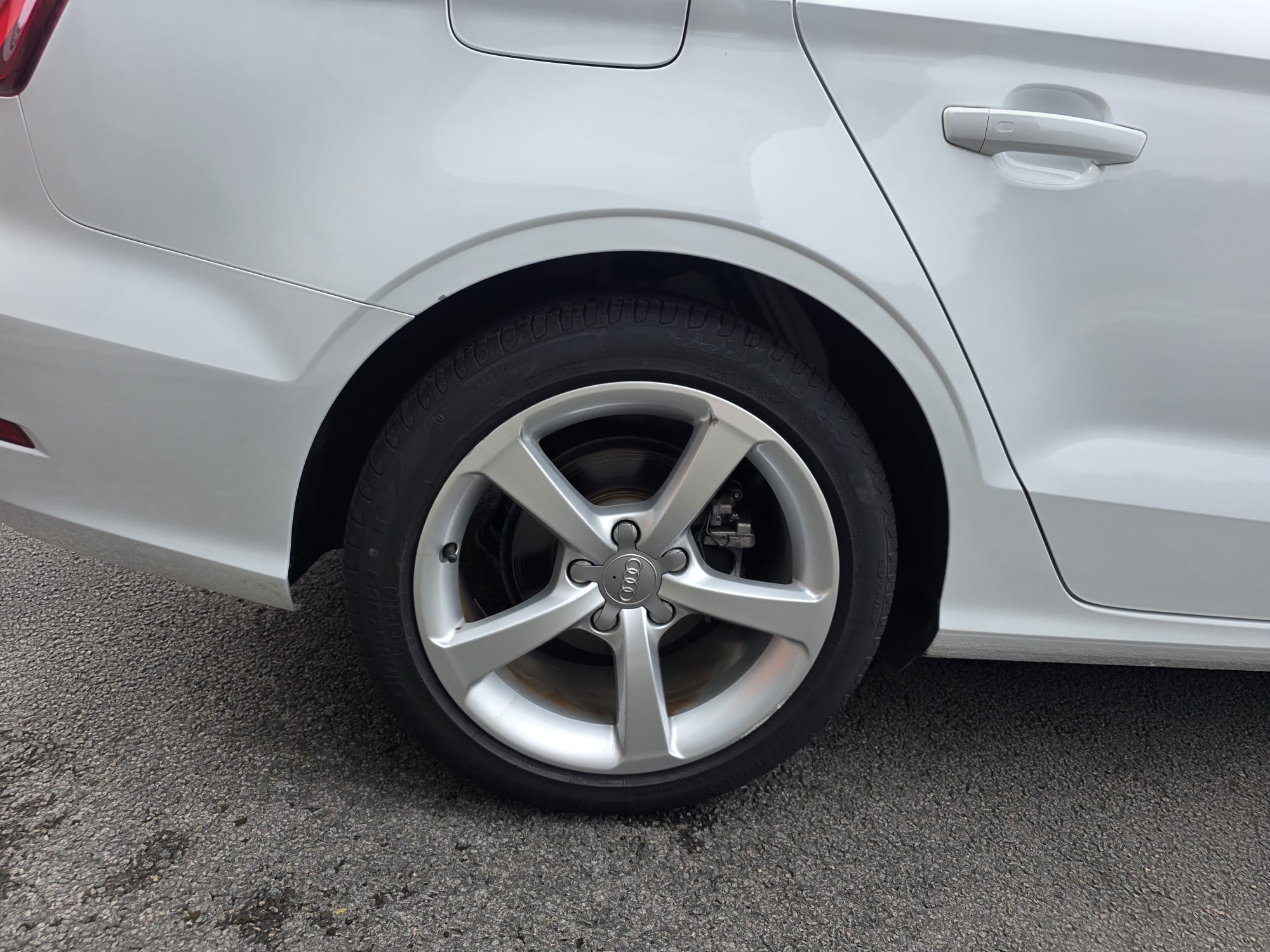 AUDI  A3 - Image 2