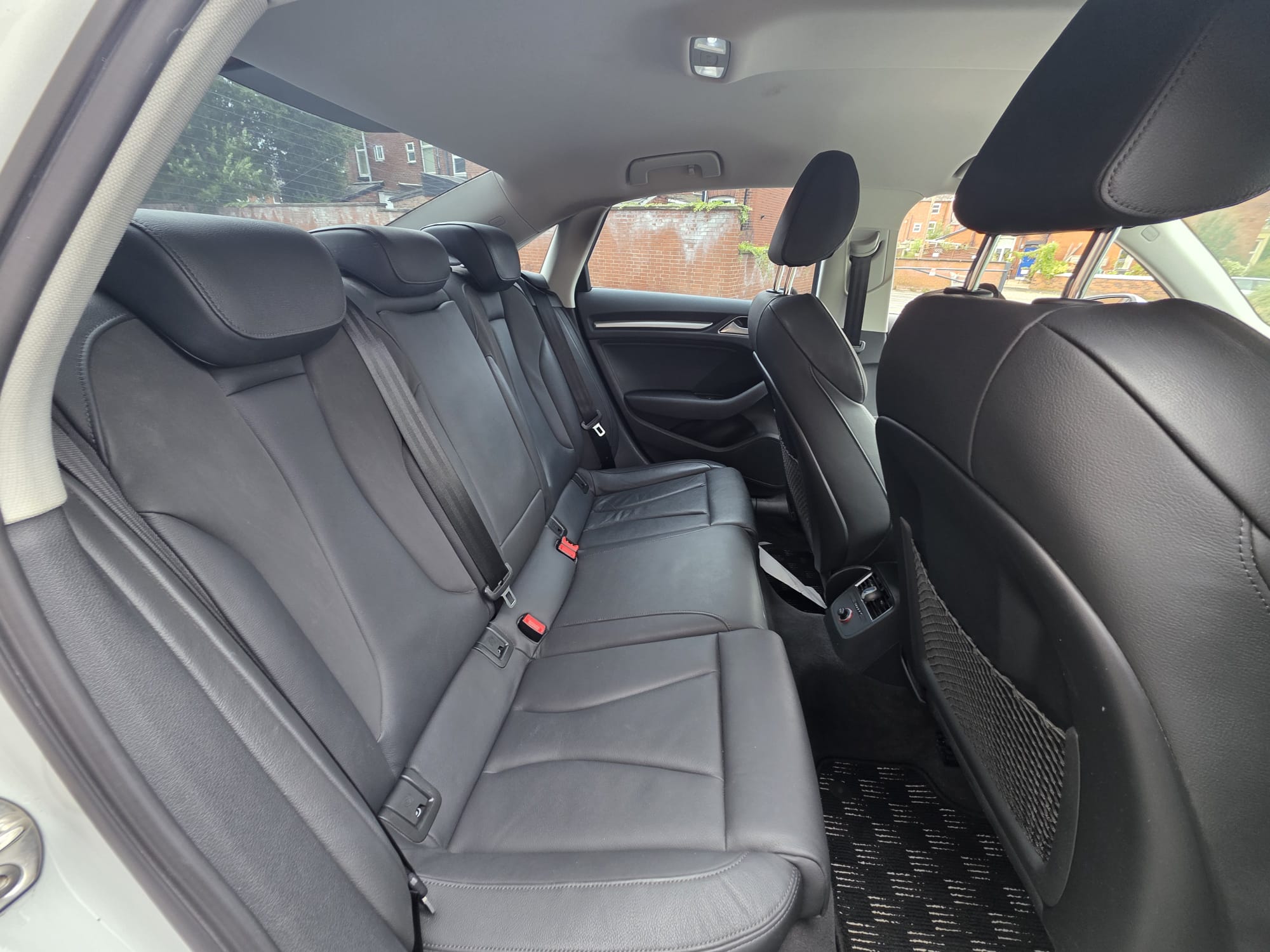 AUDI  A3 - Image 3
