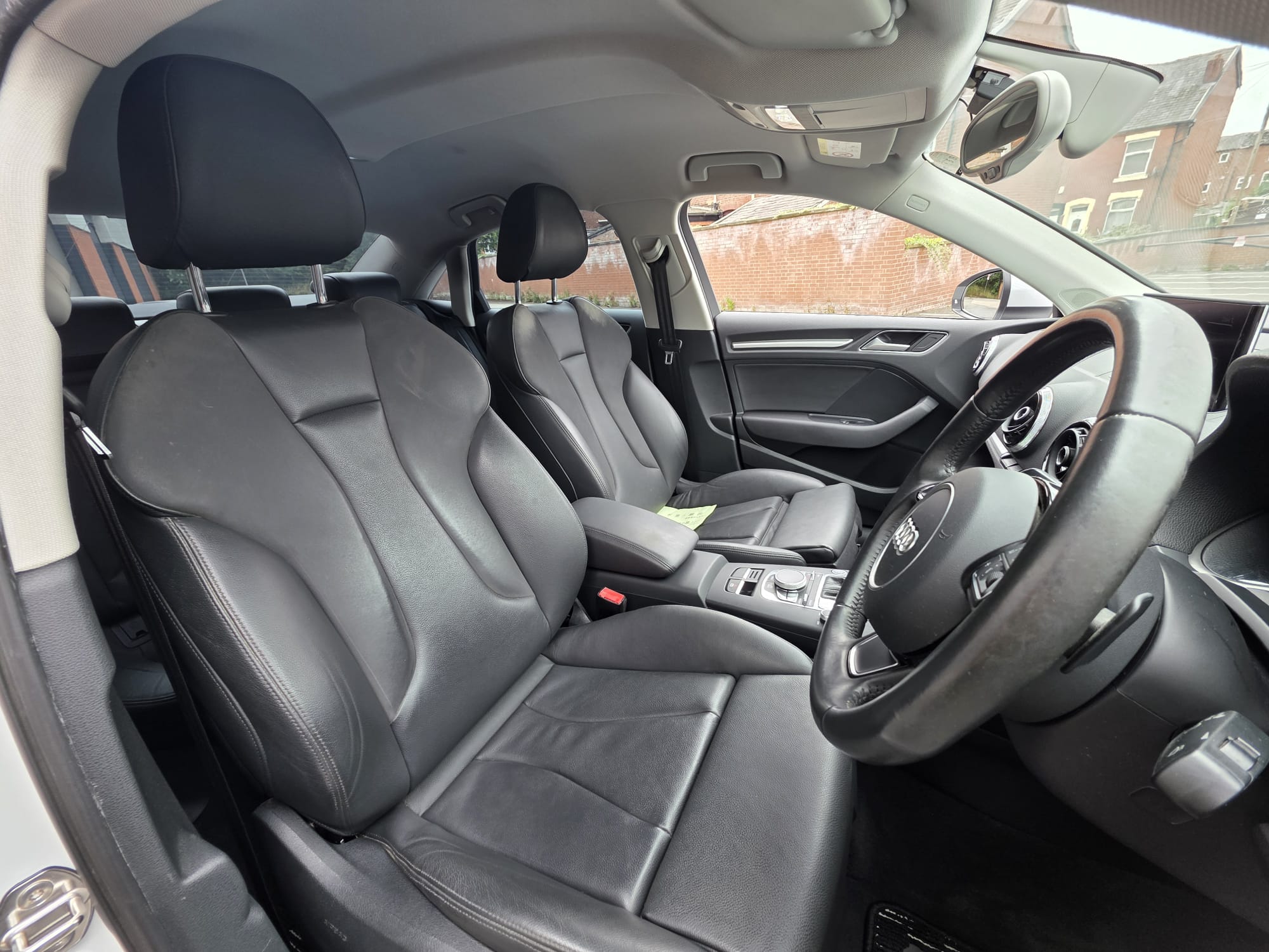 AUDI  A3 - Image 6