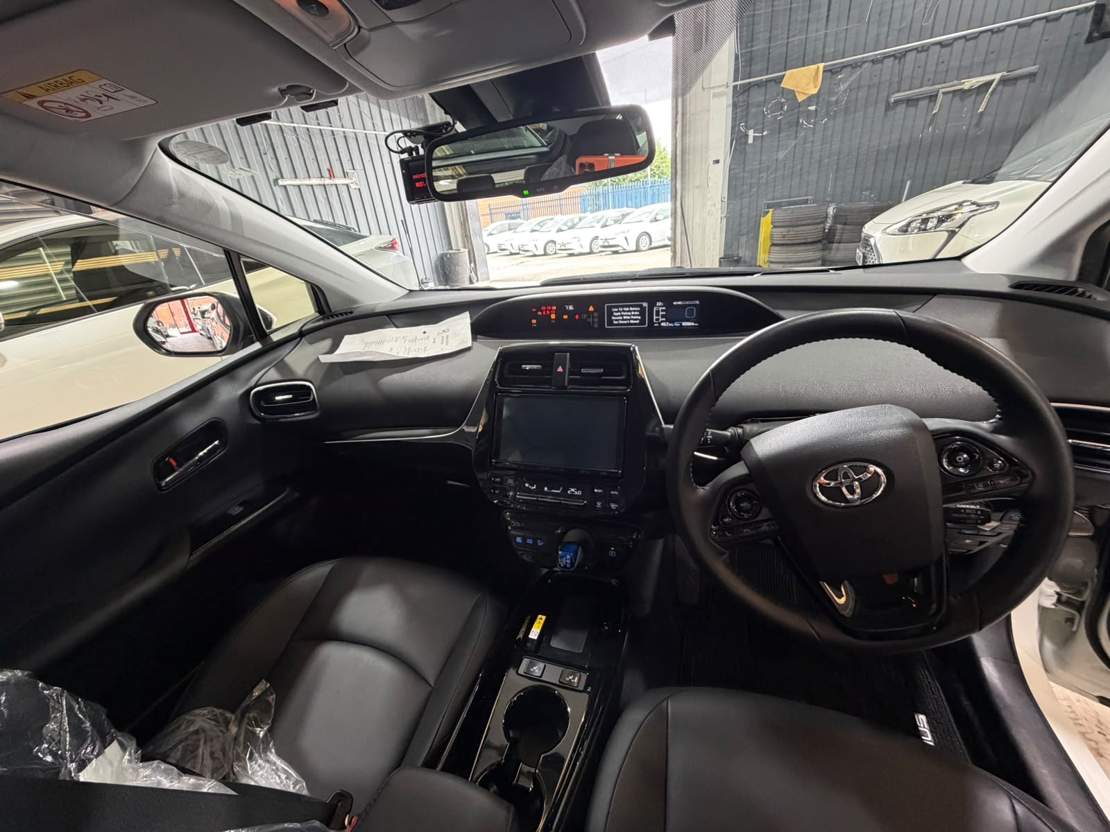 TOYOTA PRIUS - Image 7
