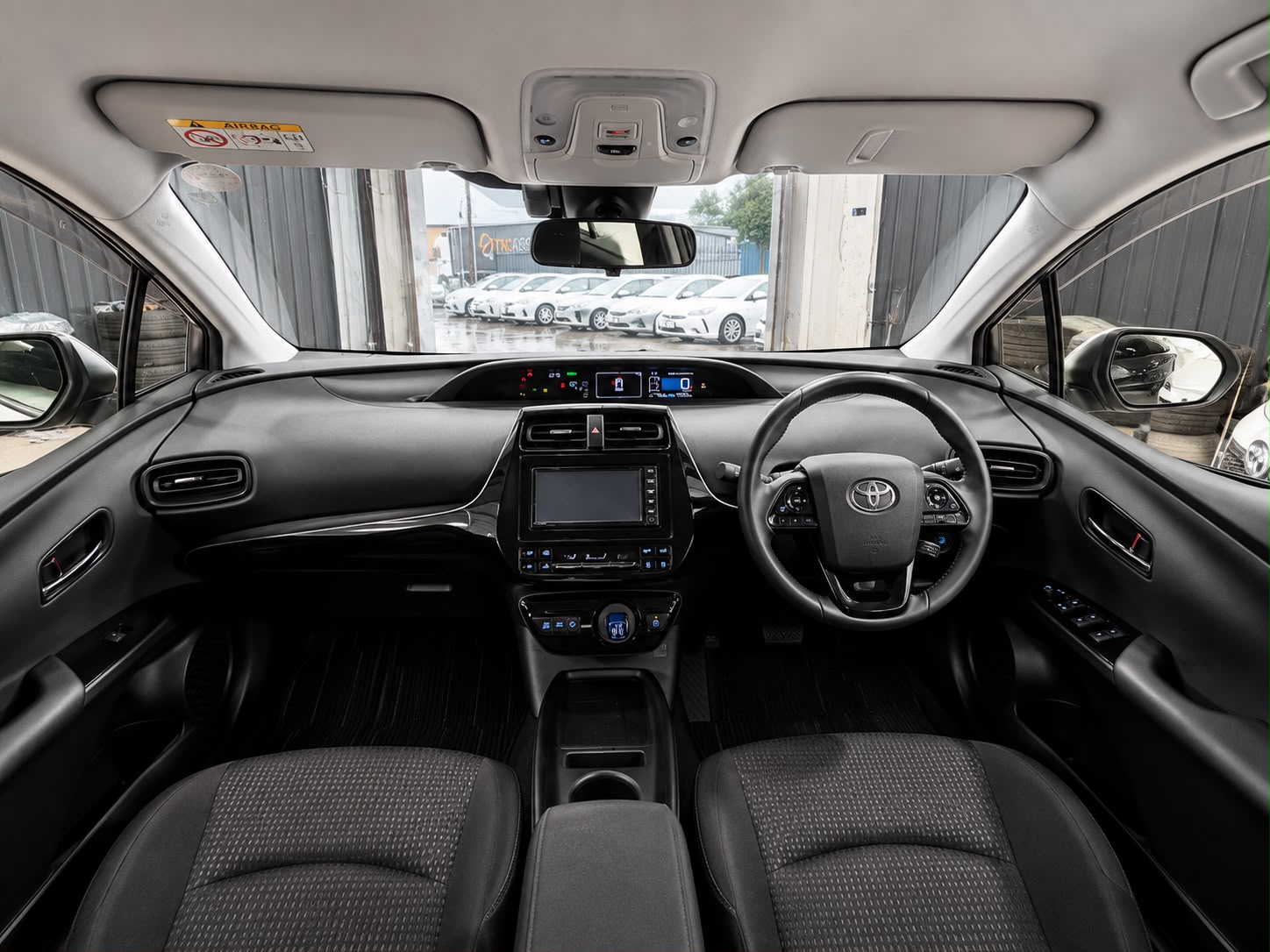 TOYOTA PRIUS - Image 6