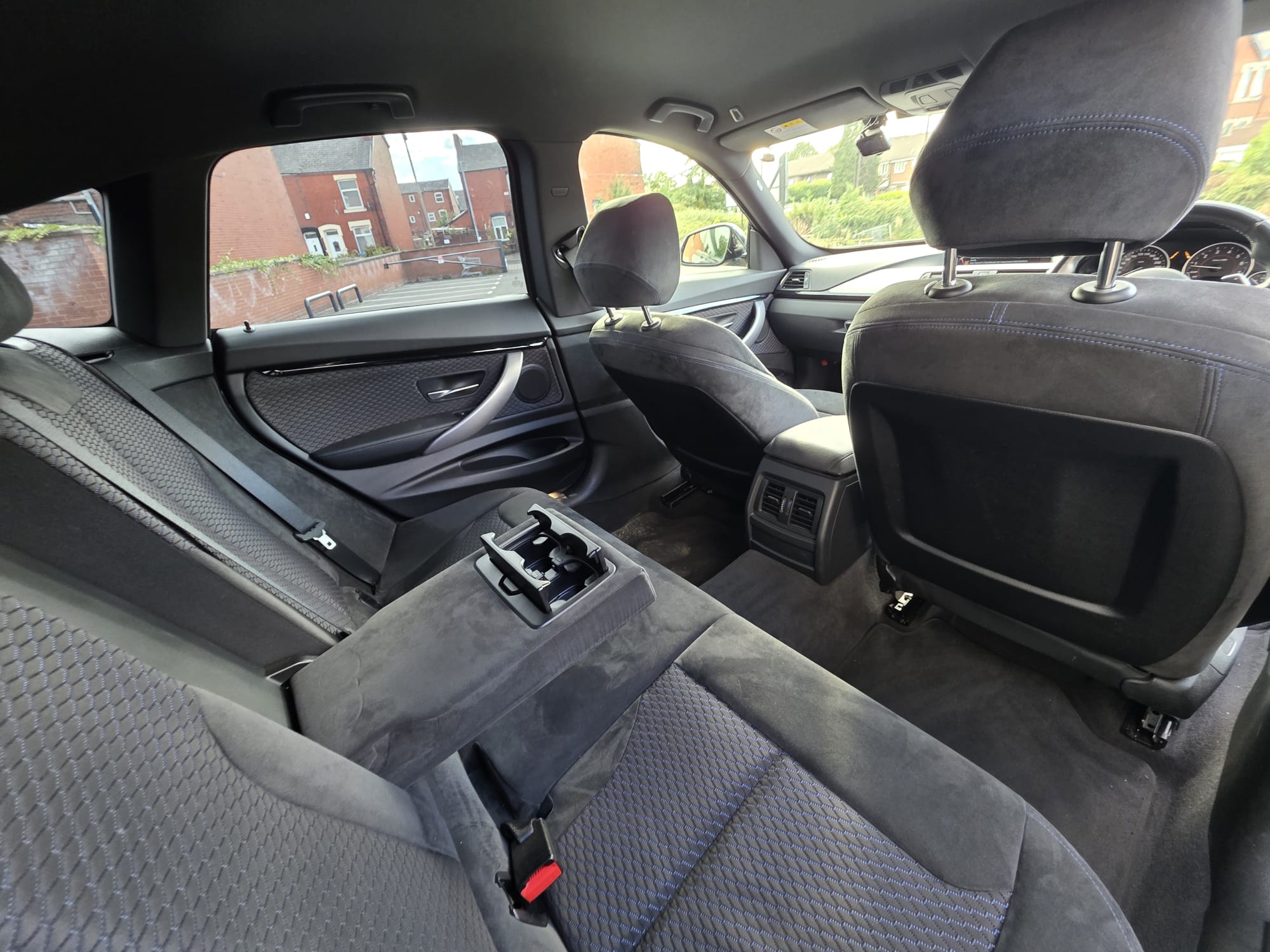 BMW SERIES 3 GT  - Image 3